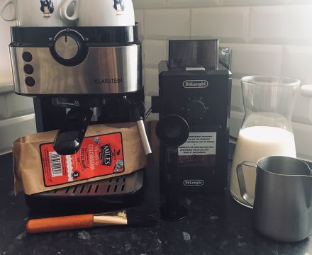 Make Barista-style coffee with an Espresso machine