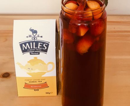 Raspberry and Peach Iced Tea